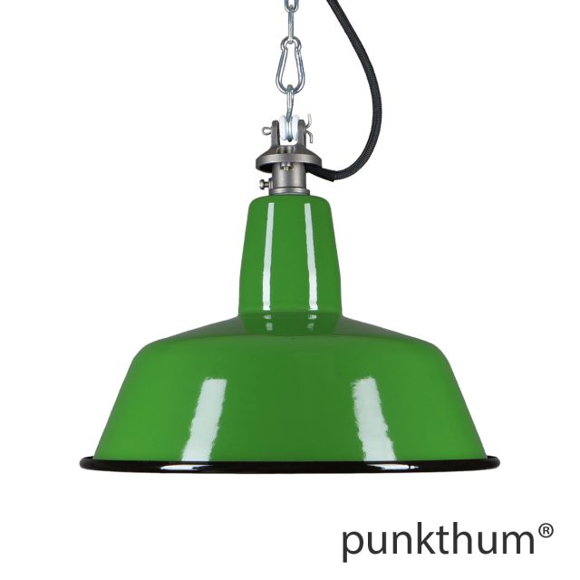 Grüne Emaillelampe, Industrielampe mit Stahlguss-Aufhängung und schwarzem Textilkabel.
